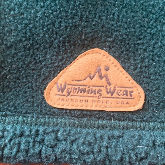 Wyoming Wear Women’s Size M Vest 
Dark Green  Fleece outside Sherpa inside - Picture 2 of 5